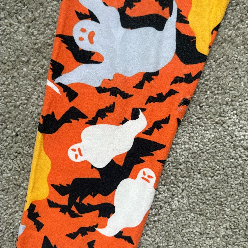 LuLaRoe Tween Leggings in Halloween ghost Orange and Yellow Pattern - Picture 6 of 7